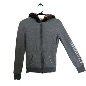 Women’s Aeropostale Sweater Size S/P